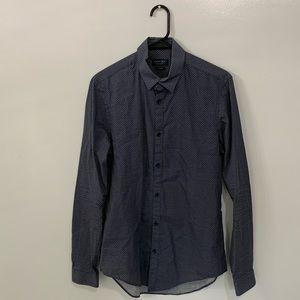 Zara Man size Medium slim fit long sleeve button up